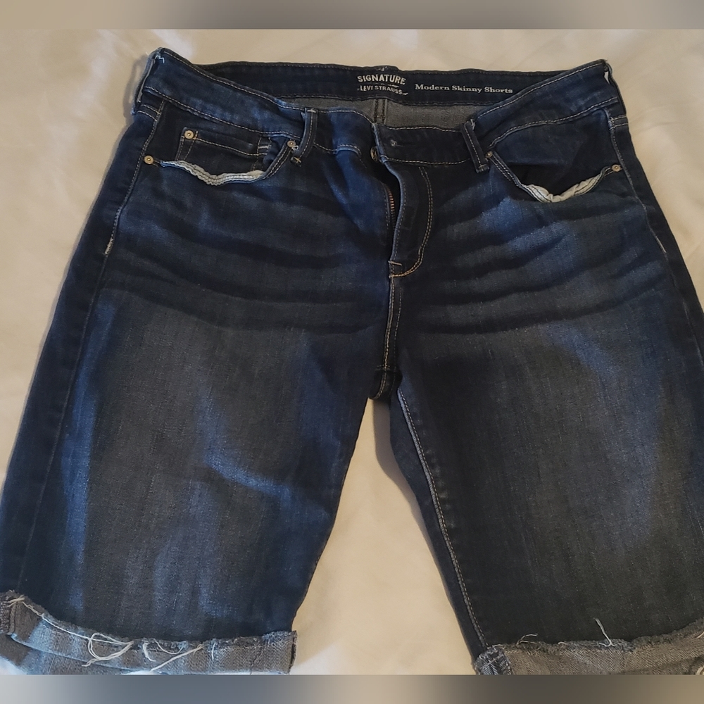 Levi Strauss signature modern skinny shorts